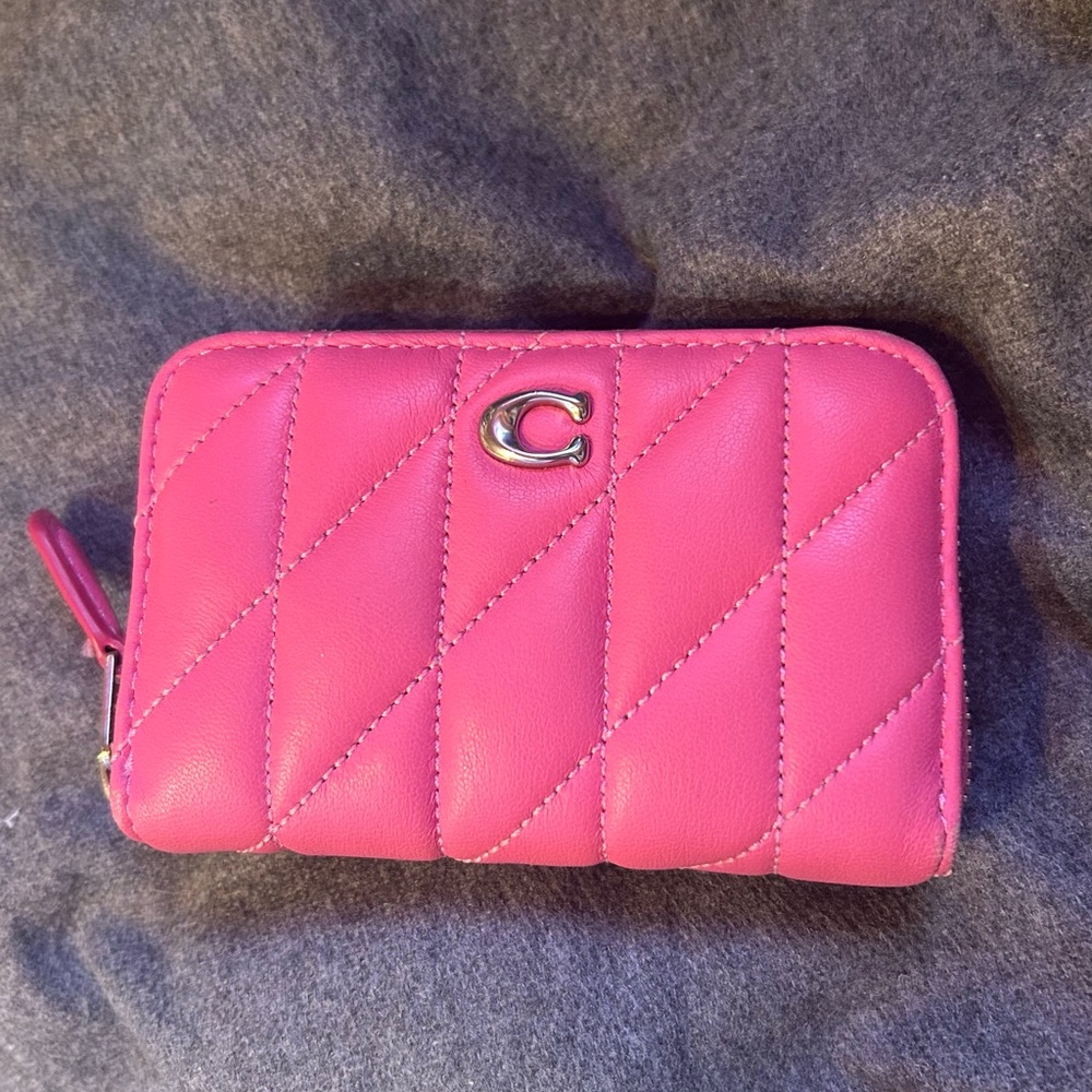 Coach Petunia Quilted Card Case w Silver Hardware